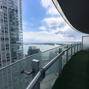 Luxury 2 Bedrooms With Lakeview Cn Tower Entertainment District Rogers Centre Apartamento