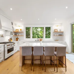 Villa Luxury - 5 Min From Airport, 15 To Downtown, Toronto