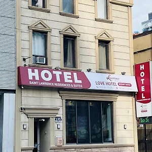 Saint Lawrence Residences&suites Hostal